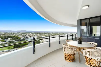 Image de Oracle - 3 Bedroom Courtyard