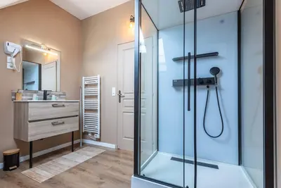 Image de Gîte la Fontaine - Cosy avec Jacuzzi - 1h de Paris