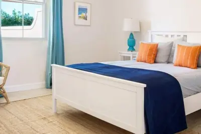 Image de Sea View Contemporary 3Bed Upper - 3a