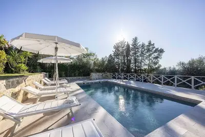 Image de Santo Stefano - Portion de villa avec piscine privée dans le Chianti, en Toscane