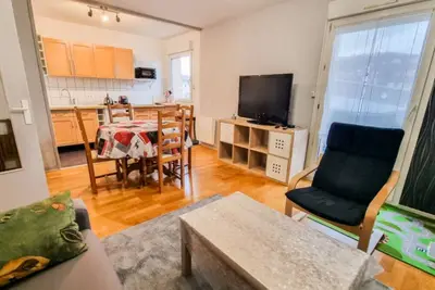 Image de Appartement 45m² 4 Personnes classé 2 étoiles Centre Ville