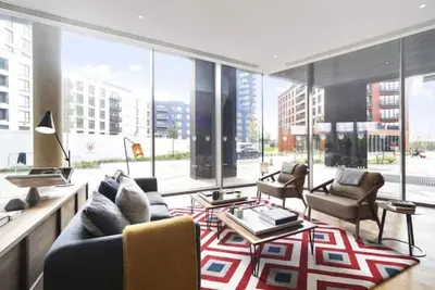 Image de London Luxury Apartment-Panoramic Skyline Views