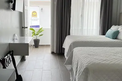 Image de Hotel Tramonto, Premium beds, Knock-out view. In Paseo park! close to everything