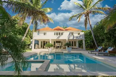 Image de Charming and Cozy Villa w/ 4 Bdrs at Tortuga, Punta Cana