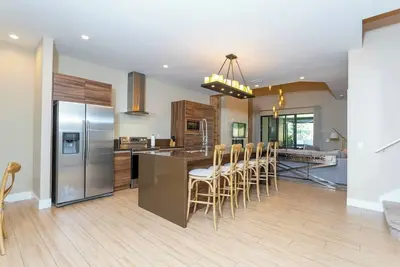 Image de 4br Villa Just 8 Min from Disney – 7521