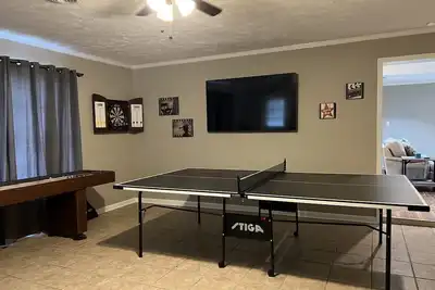 Image de Spacious 3 bedroom home near Amphitheater/Baseball/shopping and much more