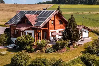Image de Maison de campagne confortable dans un endroit calme à la périphérie