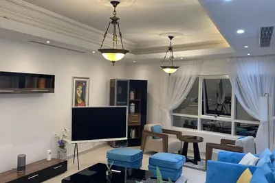 Image de Waterfront Royal 3br Apartment - 5 Min From Beach