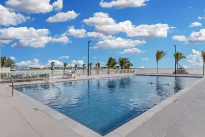 Ocean Isles Breeze Getaway – Marathon #82