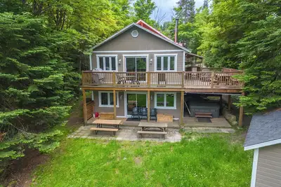 Image de Relais familial : Spacieux Bord de l'eau et Spa