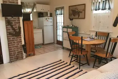 Image de Dennisport Beach Cottage- 5 min walk to the beach!