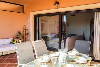 Image de Townhouse with views, Golf 5min drive from the beach