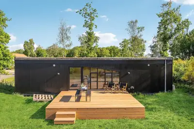 Image de Superbe maison à Sunds avec vue sur le.