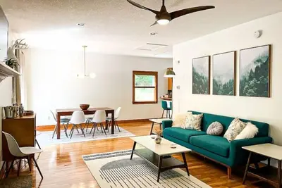 Image de Hillside Cottage ★ Relax \/ Play \/ Indulge \/ Work