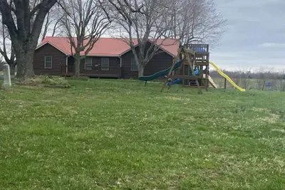 Image de Cedar Point Farm Cabin and Log Home