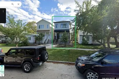 Image de Chesskings Executive - 3 Bedrooms - 127 Collegiate