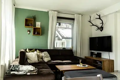 Image de Verbringen Sie Ihren Urlaub in der Geräumigen Ferienwohnung Haus am Park