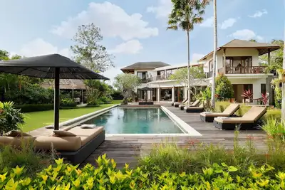 Image de Tranquility and Luxury 6 Bedroom Villa, Jimbaran