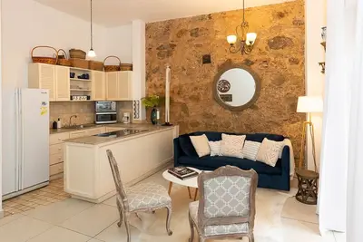 Chic One Bed Apartment in the Heart of Casco Viejo