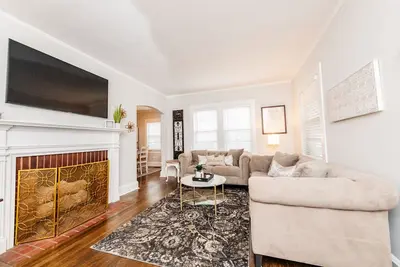 Image de Historic Charm w/ Game Room and King Bed