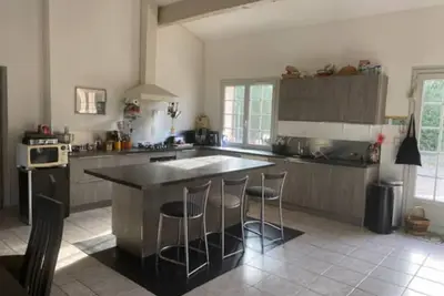 Image de Grande villa avec piscine