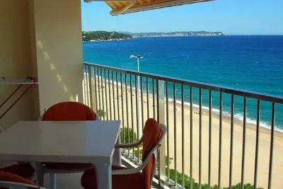 Image de Apartamento 1ª Línea, Frontal al mar