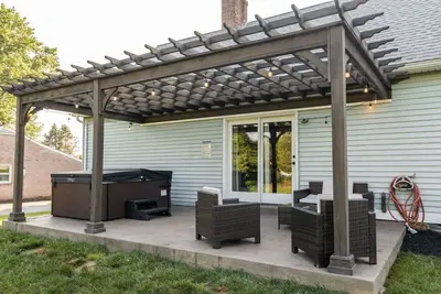 Image de Willowdale Cottage * Hot Tub * Close to Attractions