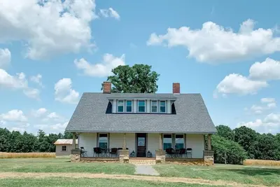 Image de 1901 Farmhouse peaceful nature experience