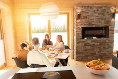 Image de Nature and luxury in the Volcanic Eifel for the whole family!