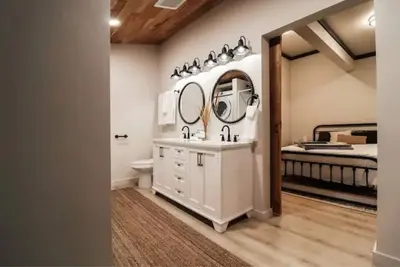 Image de Charming Historic Home in Raymond