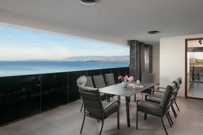 Panoramic sea view | Ideal for 8 persons | Luxurious