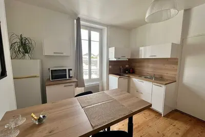 Image de Appartement rénové Cœur Centre Ville de Laval