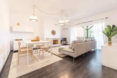 Image de Delightful Aroeira Apartment | 2 Bedrooms | Apartment Aroeira Golf Iv | Located in Golf Resort & Balcony with Dining Area | Aroeira