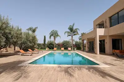 Image de New Listing! Contemporary villa in a gated private domain 20 min. from Marrakech