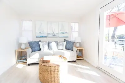 Image de Seagrass Cottage I-steps to Atlantic Ocean & Intracoastal Waterway