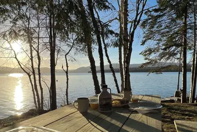 Image de Pebble Cove - private lakefront on Mooselookmeguntic Lake