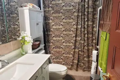 Image de Magnificent 2 Bedroom, Loft Close to Downtown Duplex