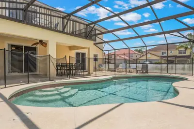 Image de 5 Bedrooms Vacation Home near Disney