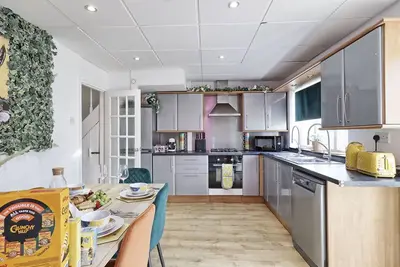 Image de Big 3Bed 2Bath House Tropical Oasis Pet Friendly!