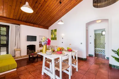 Image de Villa Jacaranda New Town!