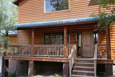 Image de Pool Table | Pet-Friendly | Bbq Grill | Fireplace