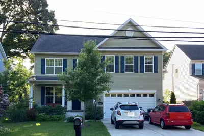 Image de Charming furnished colonial in Cape St. Clare available for rent!