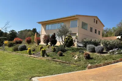 Image de Magnificent House For Holiday Rental