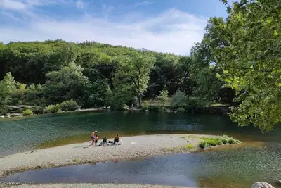 Image de Maison Confortable, dans petit village médiéval, proche de la rivière