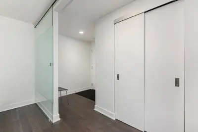 Image de Condo in heart of Downtown Montreal