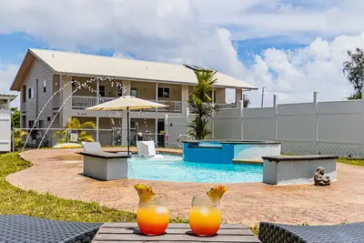 Image de Moana Sunrise Villa- Resort-like pool, hot tub and A/C! This place has it all!