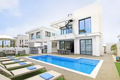 Image de Queen Alexandra Luxury Villa