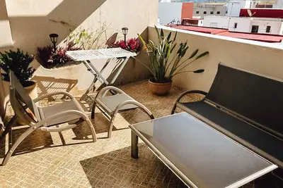 Image de Modern apartment with roof terrace, city center location
