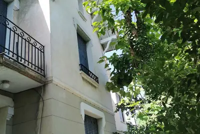 Image de Magnifique villa années 30 au calme, proche des remparts et du centre ville