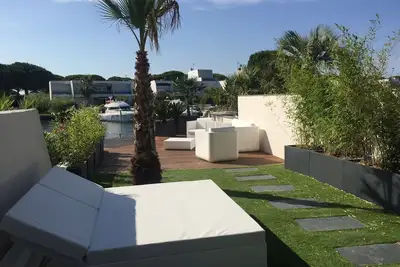 Image de Belle grande Marina en duplex avec appontement